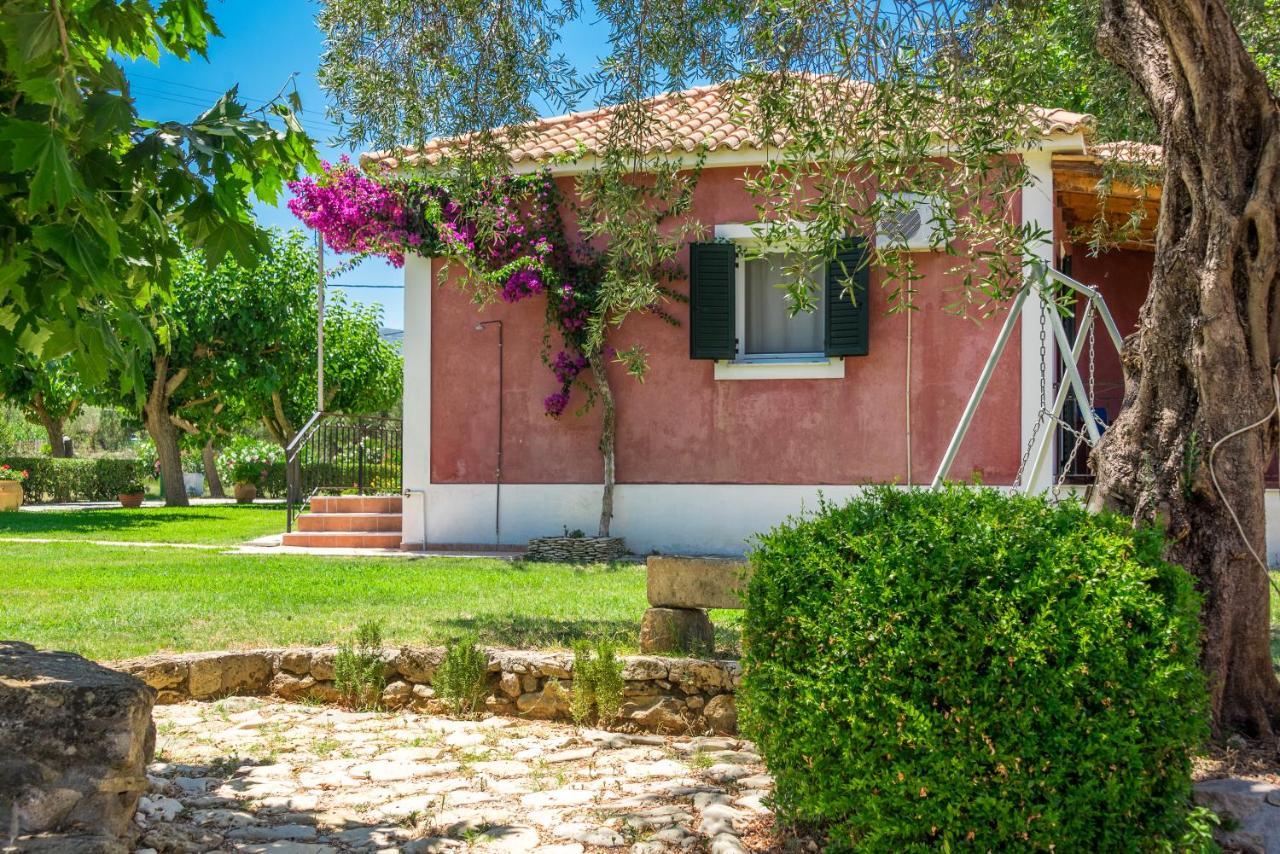 Méson Yerakaríon Nemorosa Holiday Houses מראה חיצוני תמונה