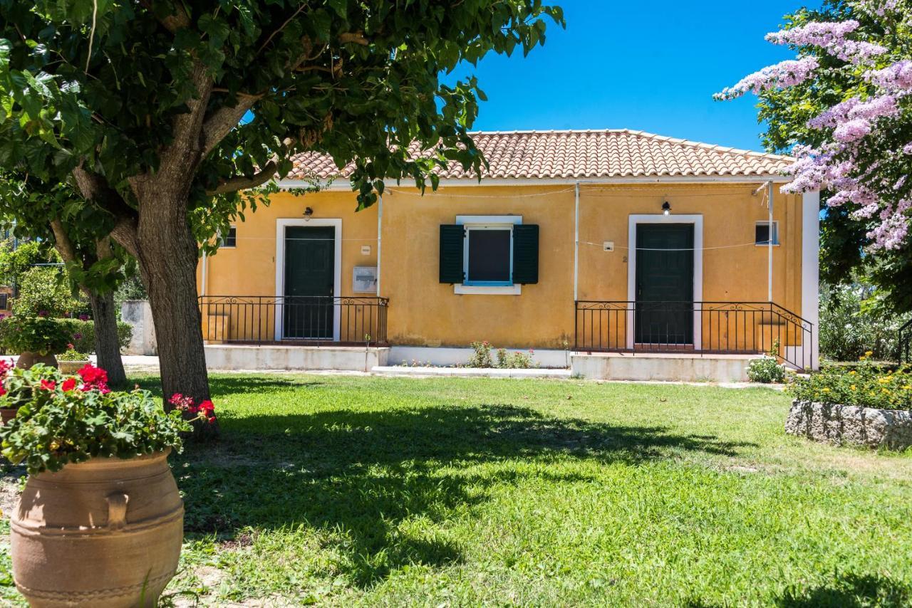 Méson Yerakaríon Nemorosa Holiday Houses מראה חיצוני תמונה